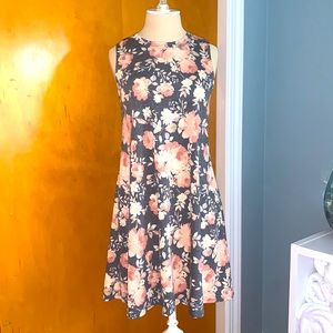 Faded Floral Knit Shift Dress